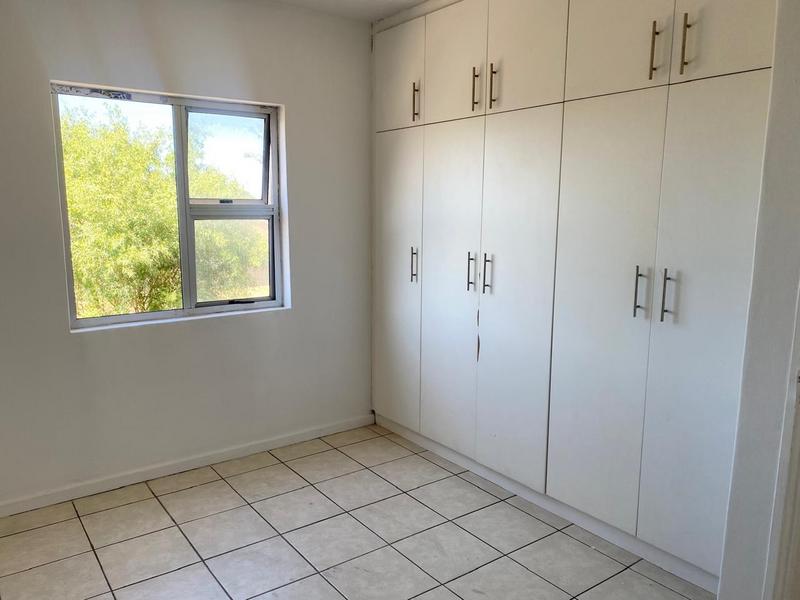 To Let 1 Bedroom Property for Rent in Thornton Western Cape